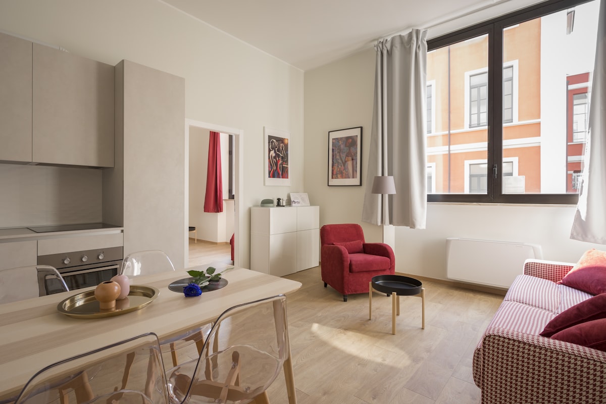 Furnished Room in Shared Apartment - Dubai, UAE