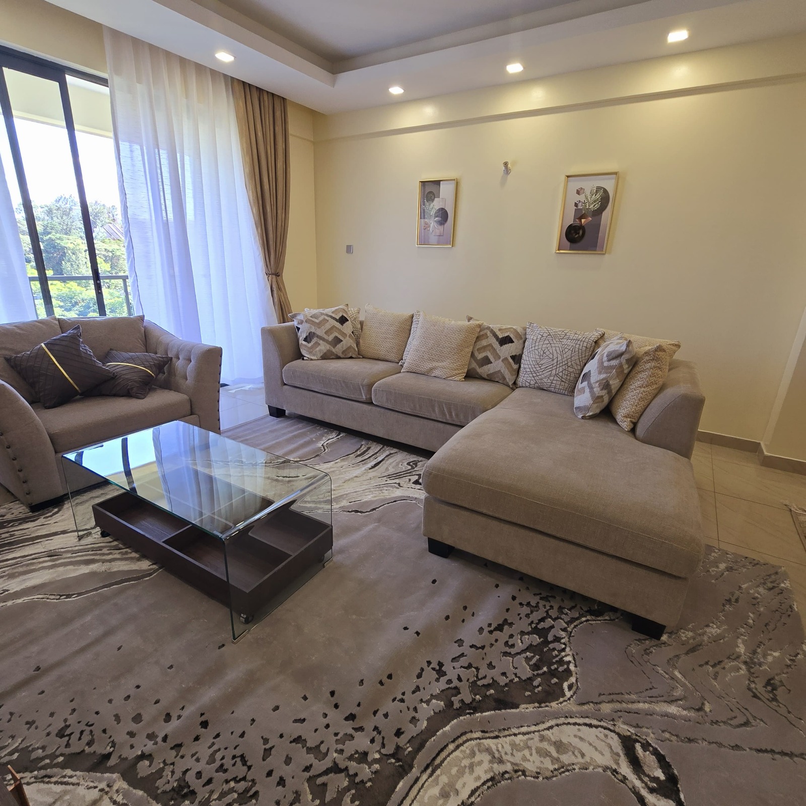 Tabere Heights - Stylish Furnished 2BR Apartment