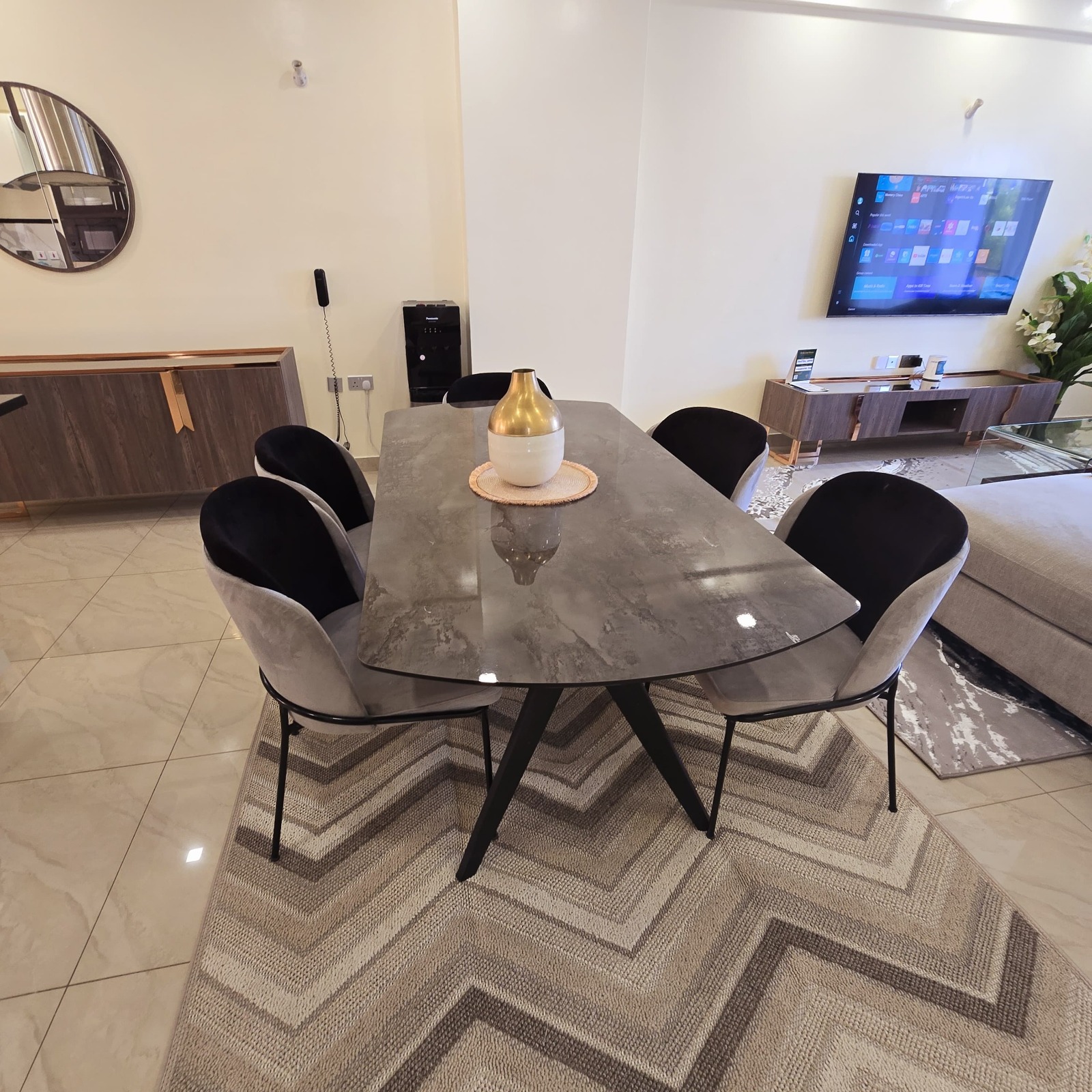 Tabere Heights - Stylish Furnished 2BR Apartment